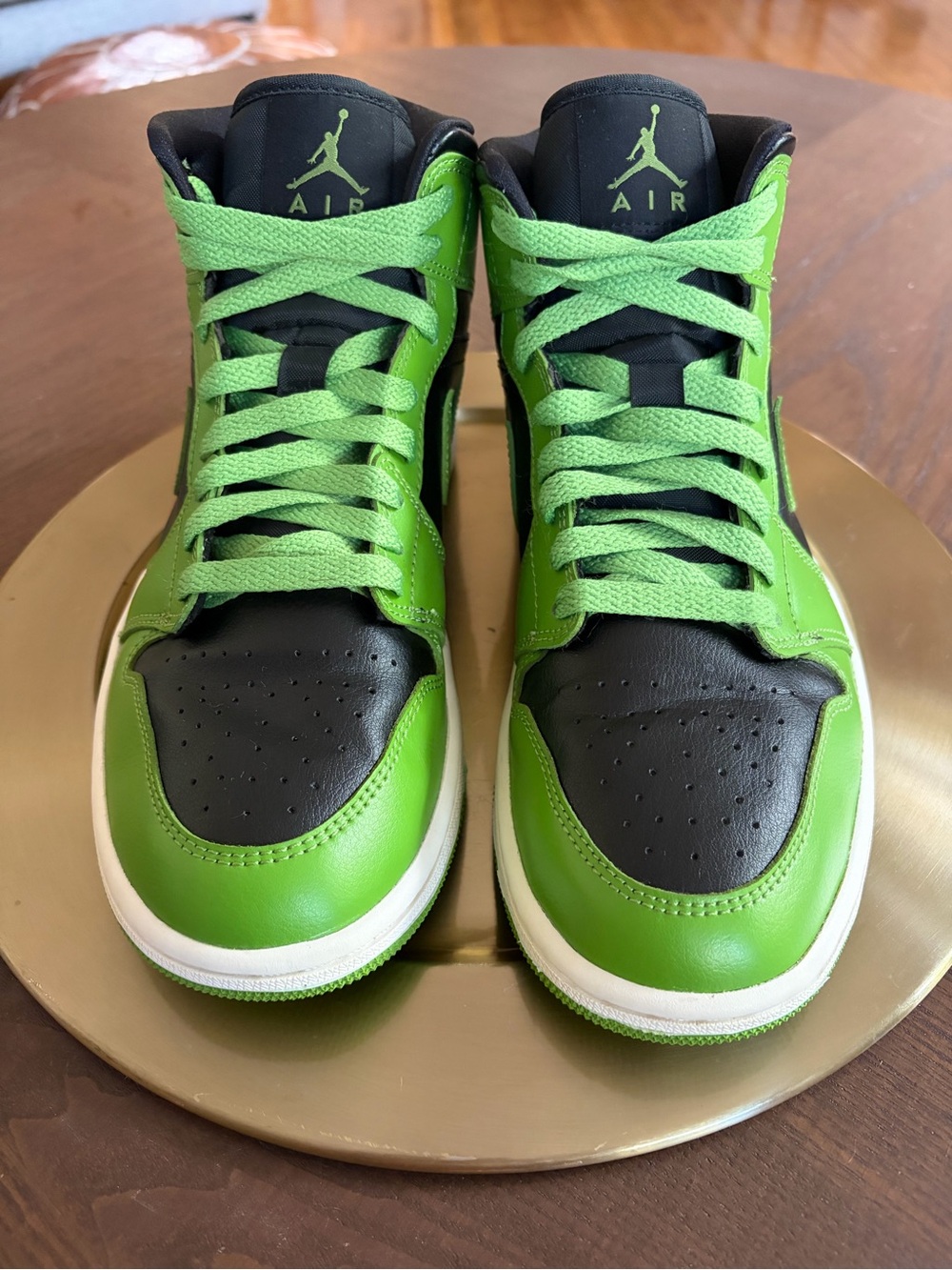 Nike Air Jordan Mid Sneakers in Green & Black